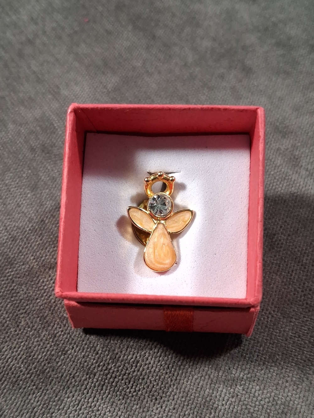 Vintage Gifted Creations Inc GCI Ballou Jewelled Enamelled Guardian Angel Pin VG